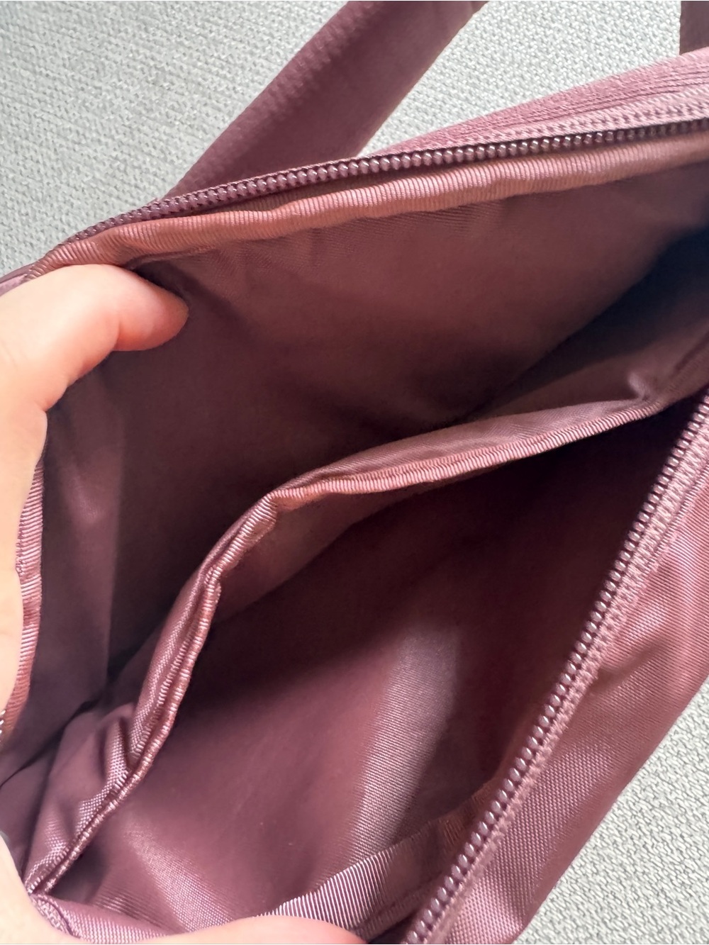 Patagonia Sling Pack - Picture 3 of 3